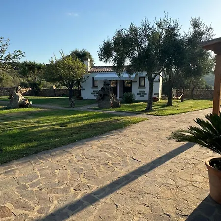 Bed & Breakfast Agliuledda Sara&luigi