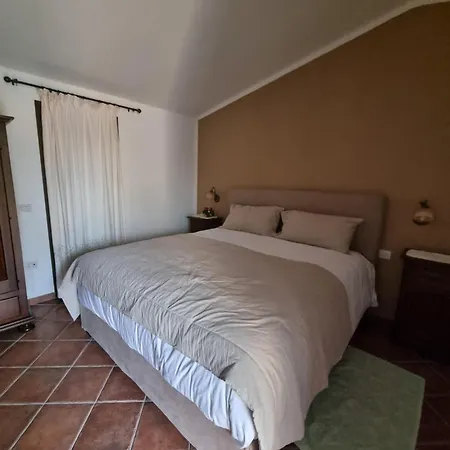 Agliuledda Sara&luigi Bed & Breakfast